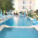 Parla Apart-hotel 4*