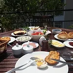 Parla アパートホテル Çeşme