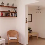 Parla アパートホテル 4*
