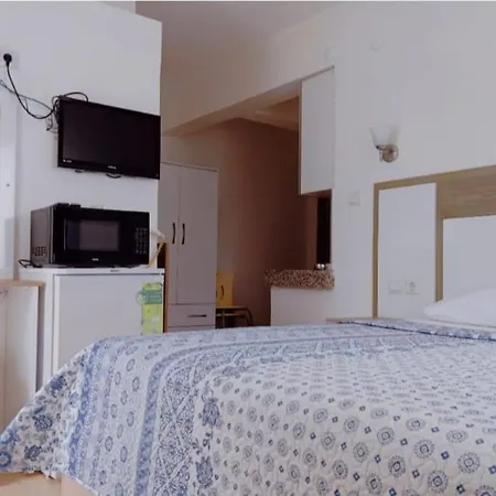 شقة فندقية Parla Çeşme