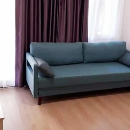 Parla Aparthotel 4*