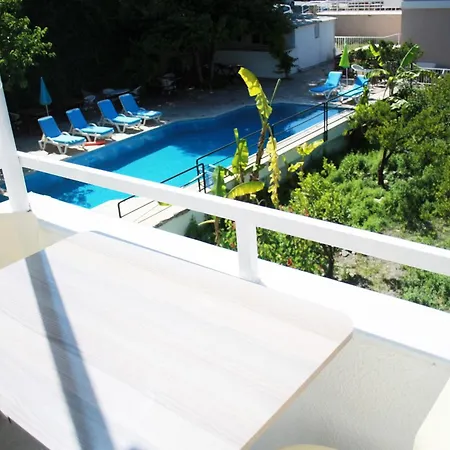 Aparthotel Parla Çeşme