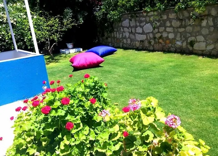 Apart Otel Parla Çeşme