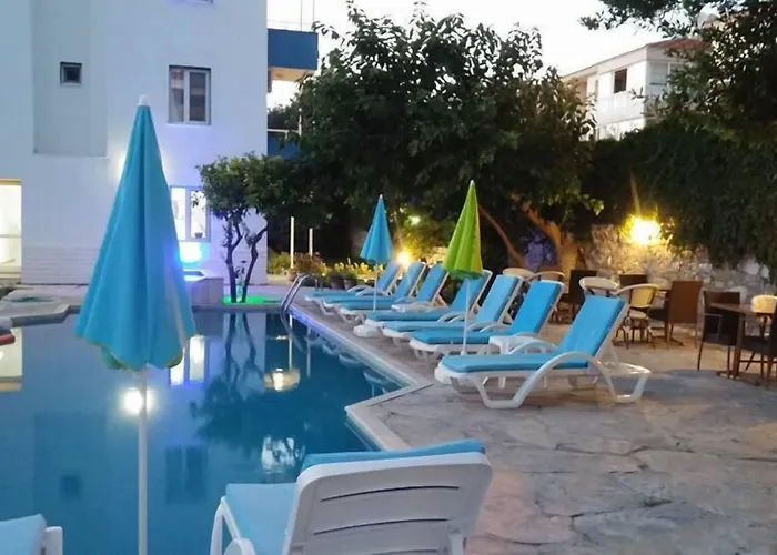 Apart Otel Parla Çeşme